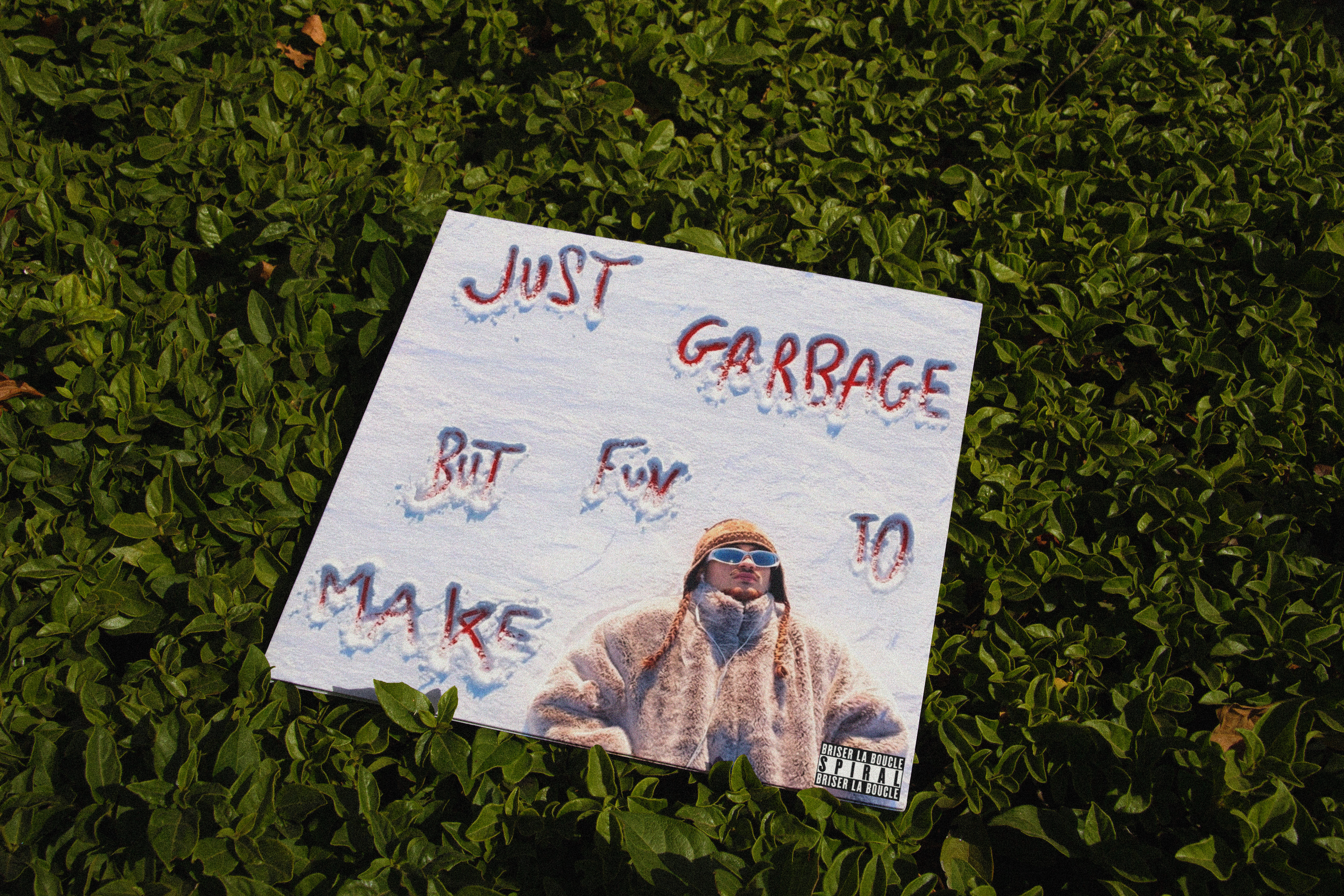 Just Garbage But Fun To Make, Mockup vinyl imprimé